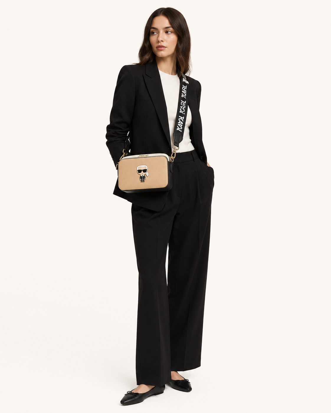 Crossbody Signature